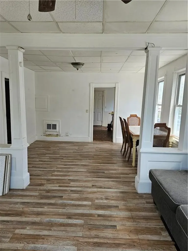287 Mason Street Woonsocket RI 02895