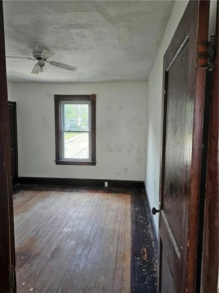 287 Mason Street Woonsocket RI 02895