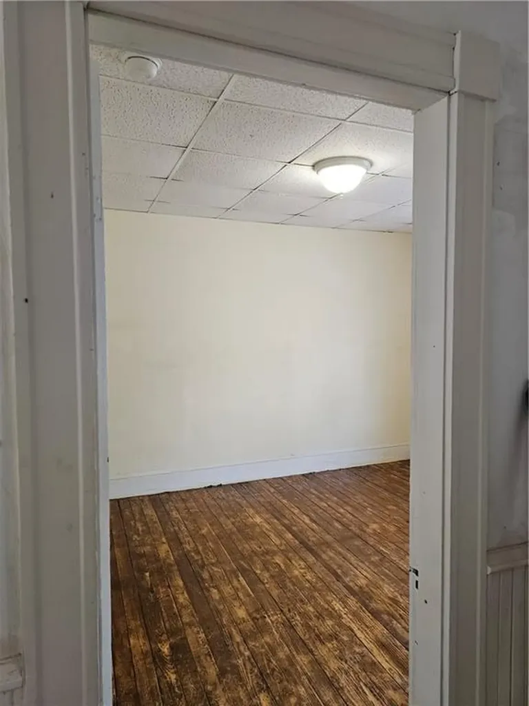 287 Mason Street Woonsocket RI 02895