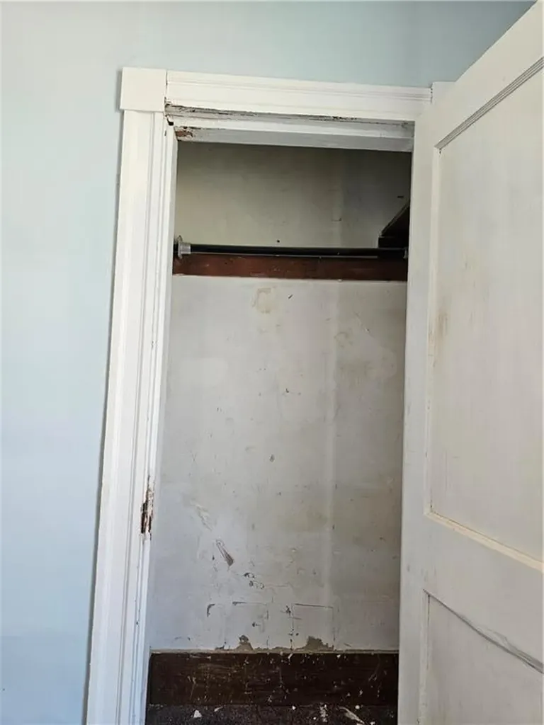 287 Mason Street Woonsocket RI 02895