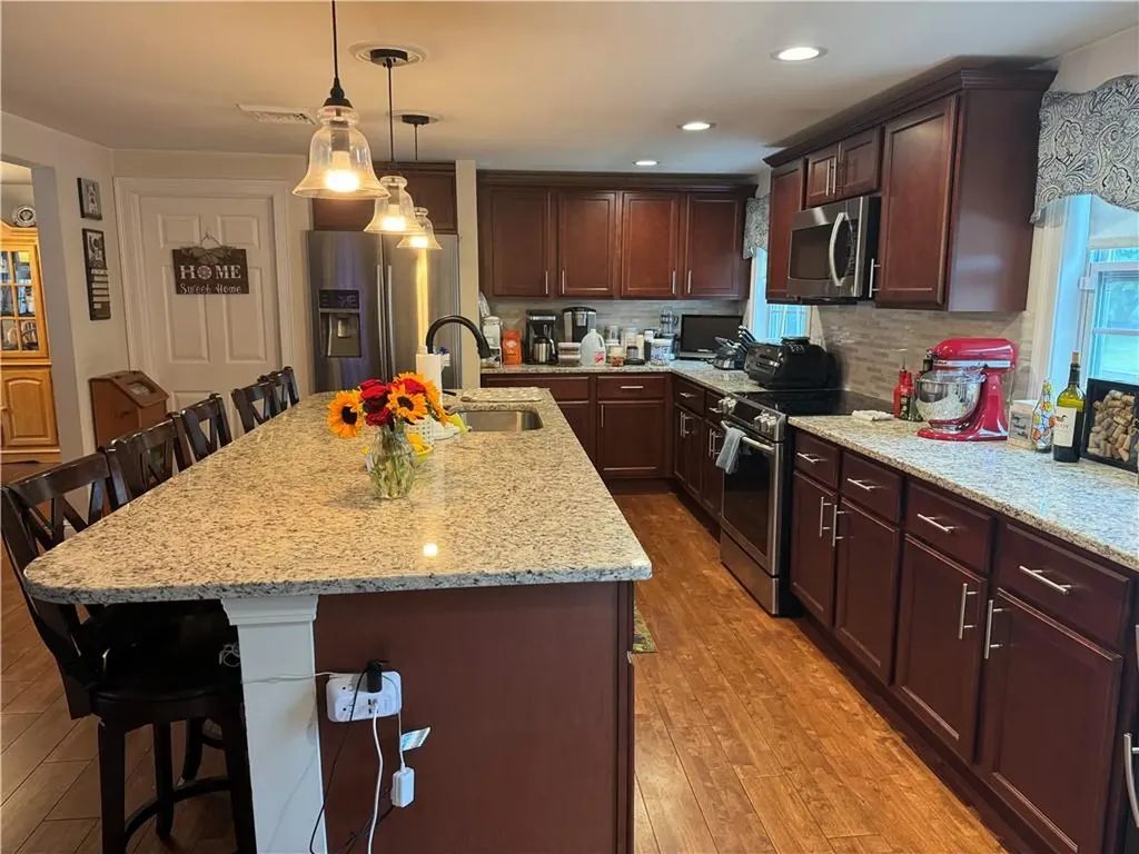 85 Sycamore Drive West Warwick RI 02893
