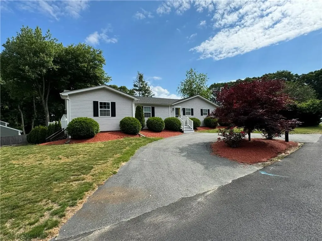 85 Sycamore Drive West Warwick RI 02893