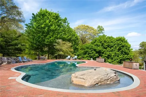 2424 Tower Hill Road North Kingstown RI 02874