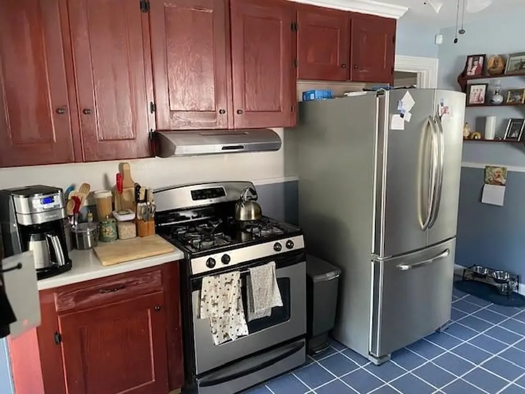 398 Gaskill Street Woonsocket RI 02895