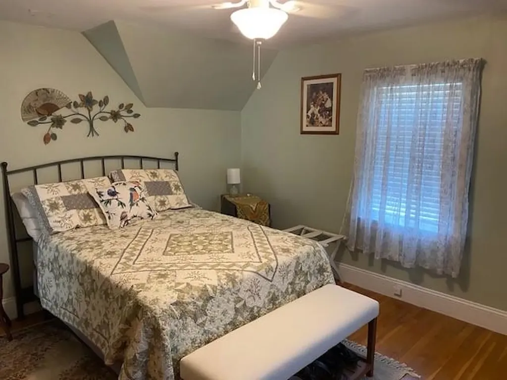 398 Gaskill Street Woonsocket RI 02895