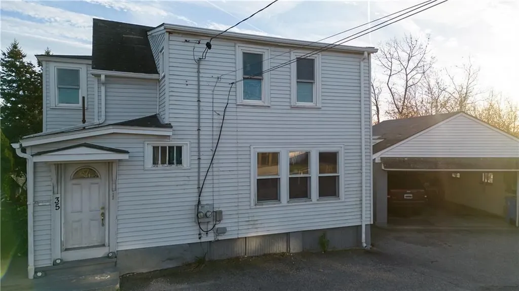 35 Carpenter Street Cumberland RI 02864