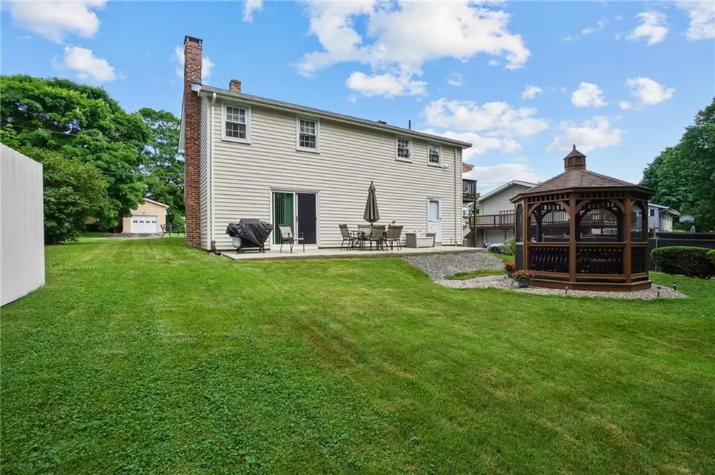 232 Dana Street Woonsocket RI 02895