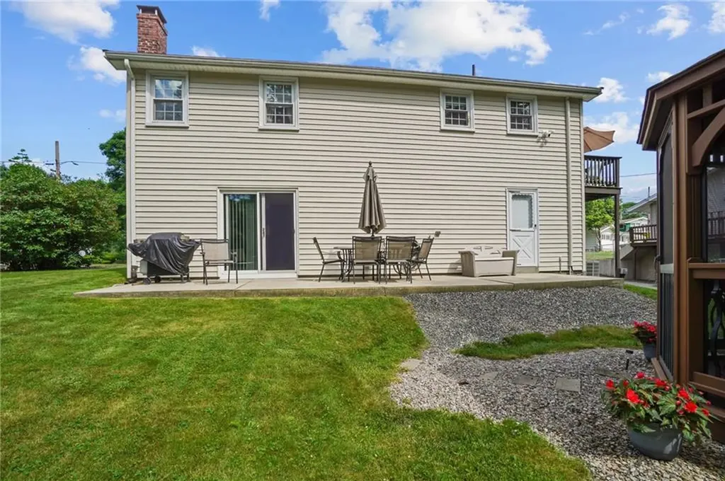 232 Dana Street Woonsocket RI 02895