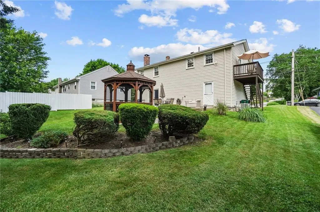 232 Dana Street Woonsocket RI 02895