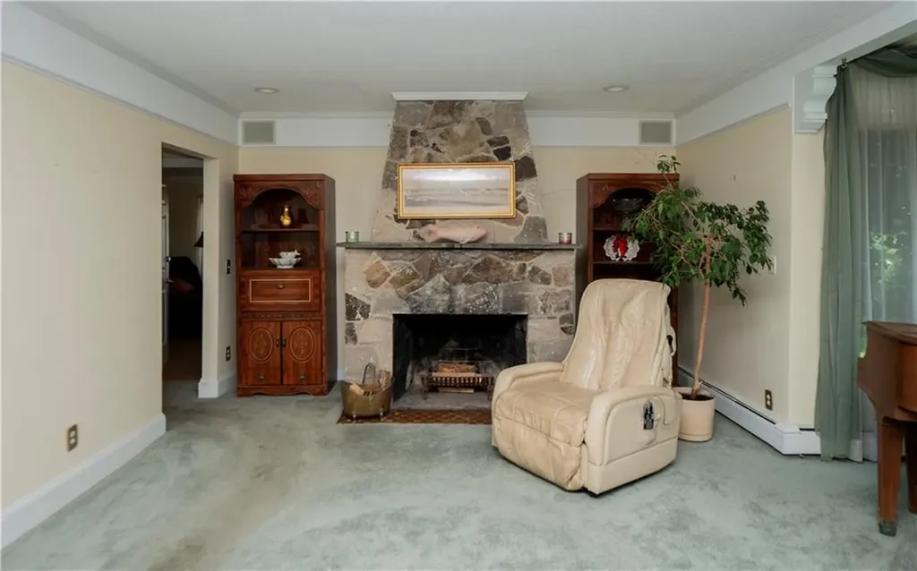 48 Kane Avenue Middletown RI 02842