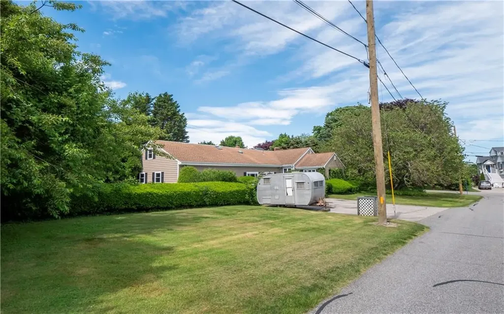 48 Kane Avenue Middletown RI 02842