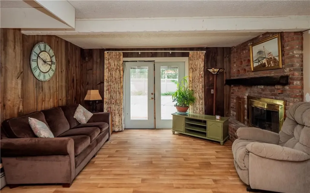 48 Kane Avenue Middletown RI 02842