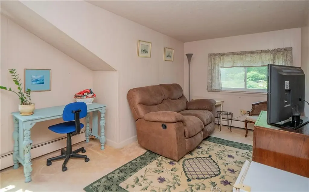 48 Kane Avenue Middletown RI 02842