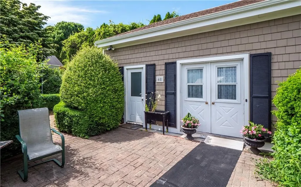 48 Kane Avenue Middletown RI 02842