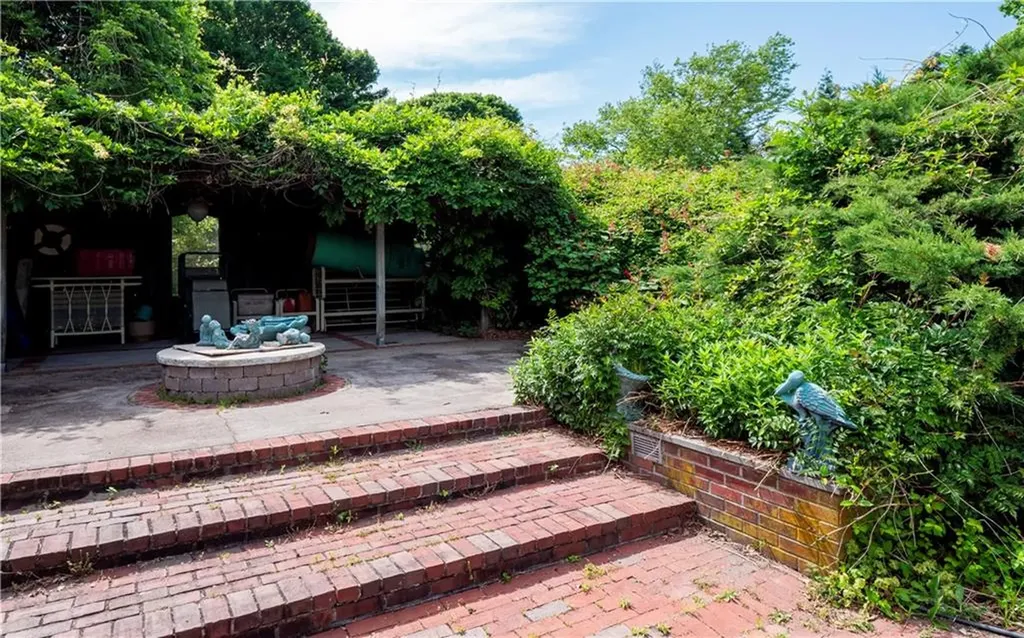 48 Kane Avenue Middletown RI 02842
