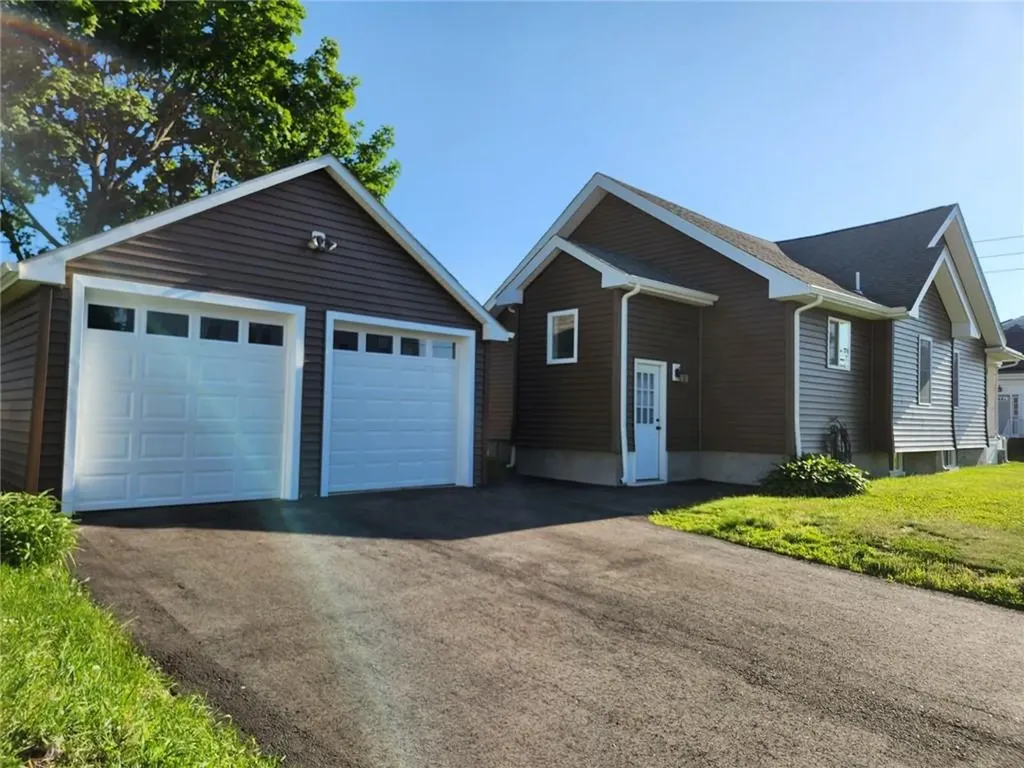 97 Rosemont Avenue Pawtucket RI 02861