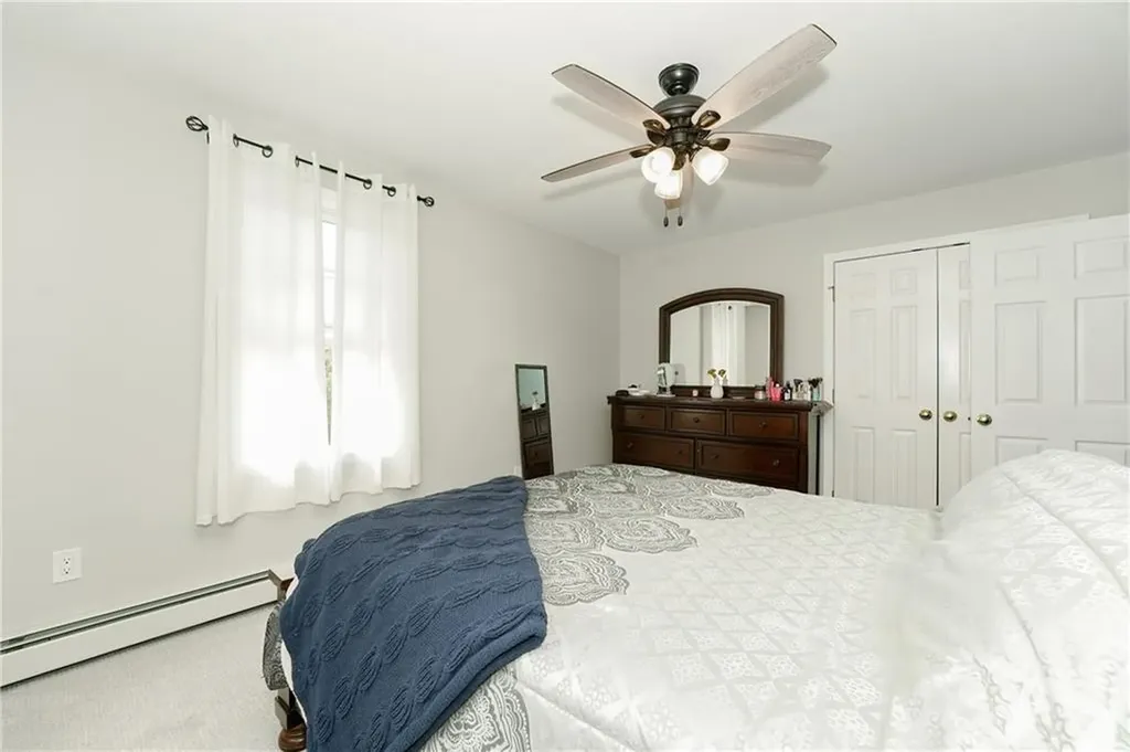 28 Willow Court Portsmouth RI 02871