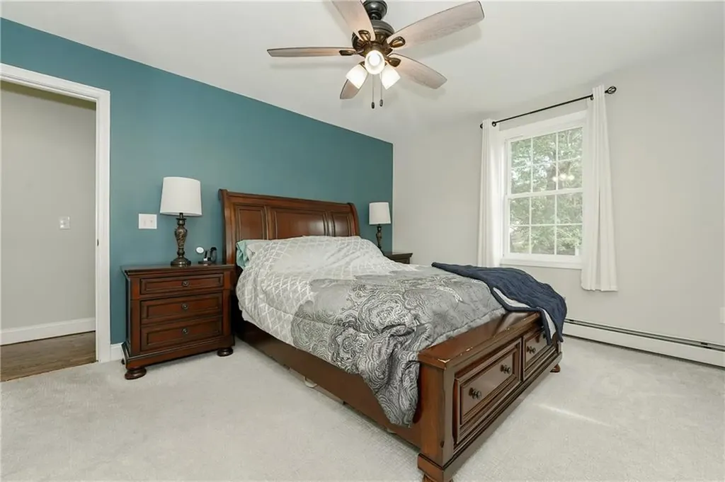 28 Willow Court Portsmouth RI 02871