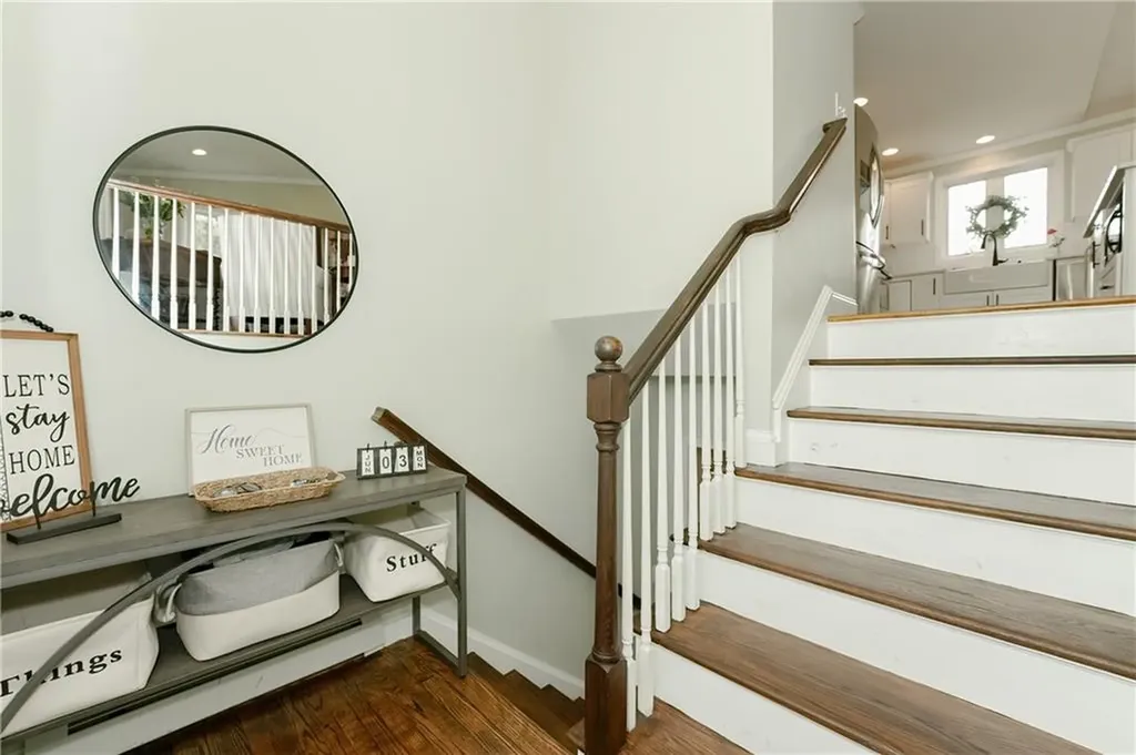 28 Willow Court Portsmouth RI 02871