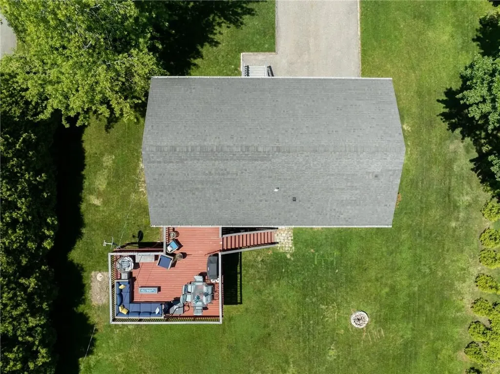 28 Willow Court Portsmouth RI 02871