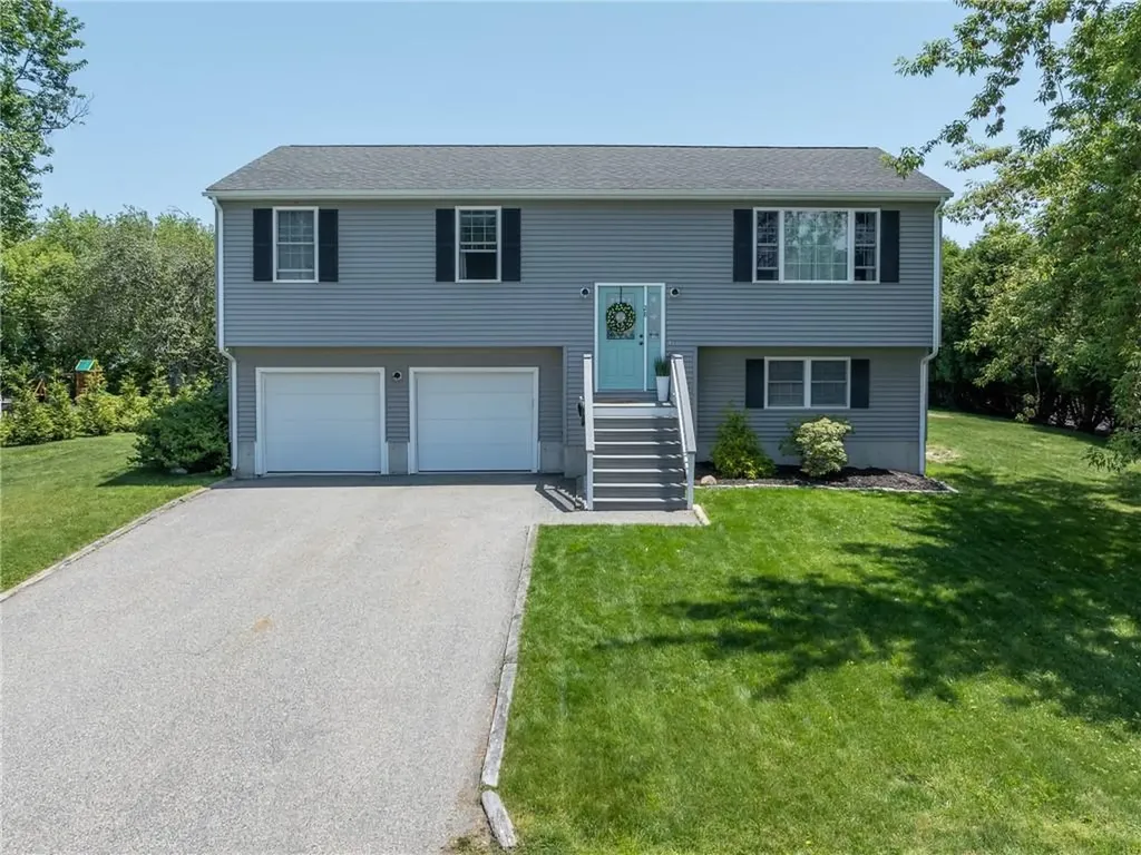 28 Willow Court Portsmouth RI 02871