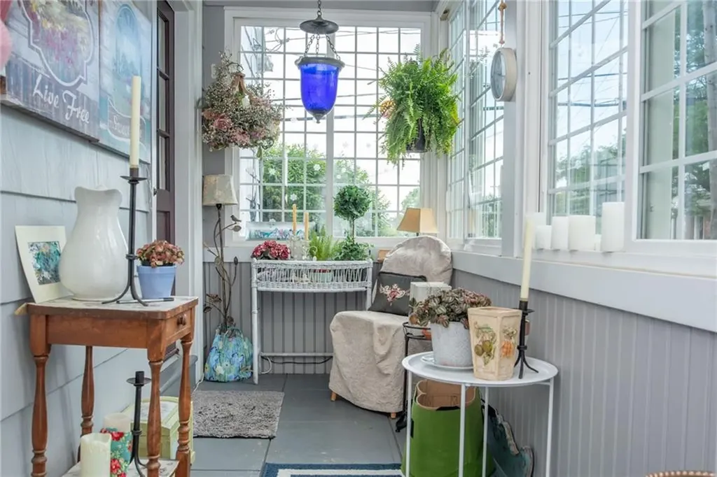 293 Fair Street Warwick RI 02888