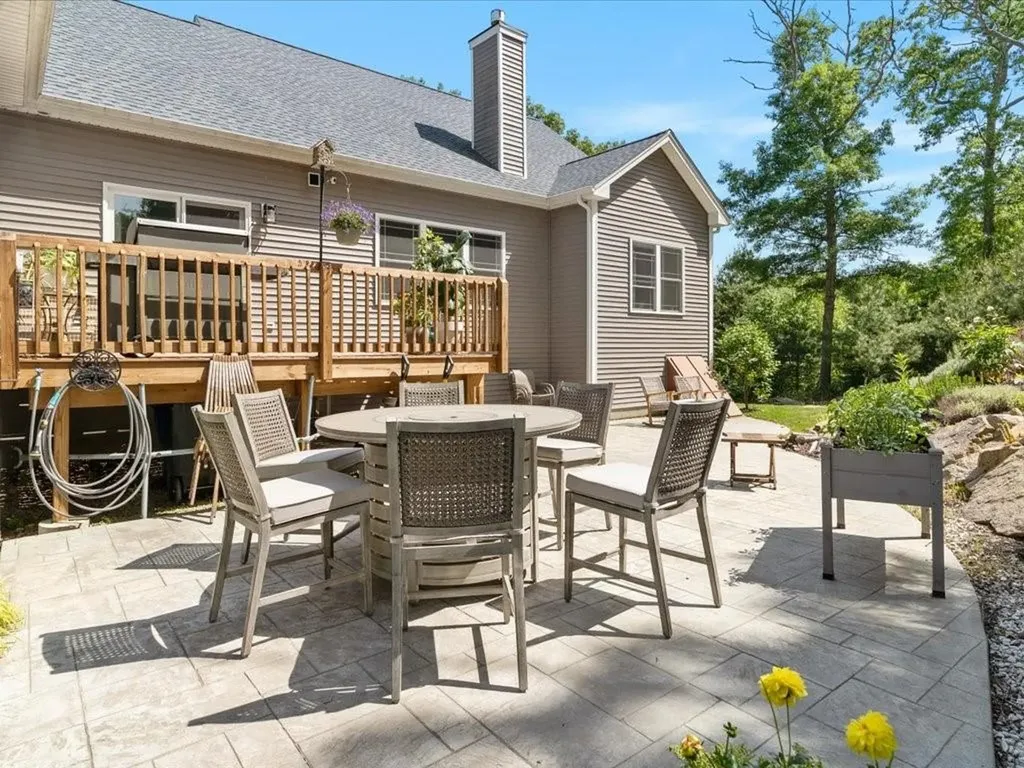 124 Potter Hill Road Westerly RI 02891