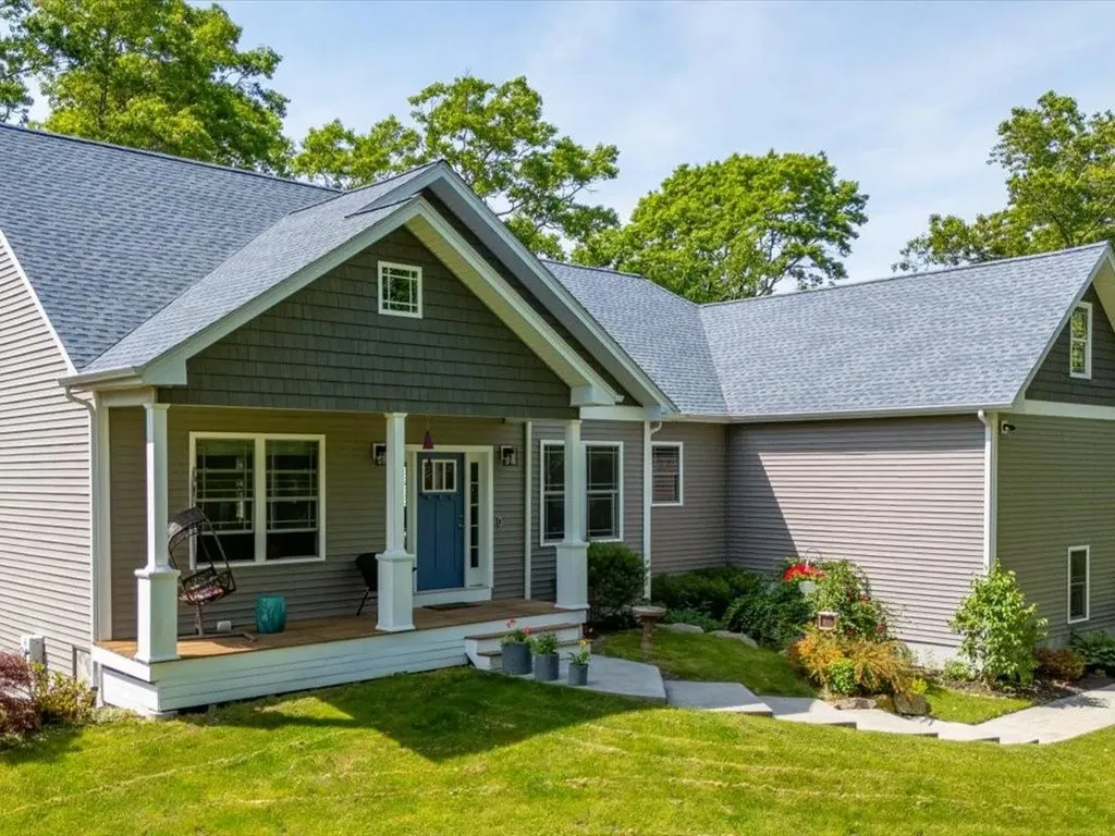 124 Potter Hill Road Westerly RI 02891