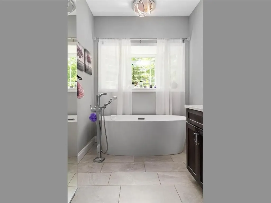 124 Potter Hill Road Westerly RI 02891