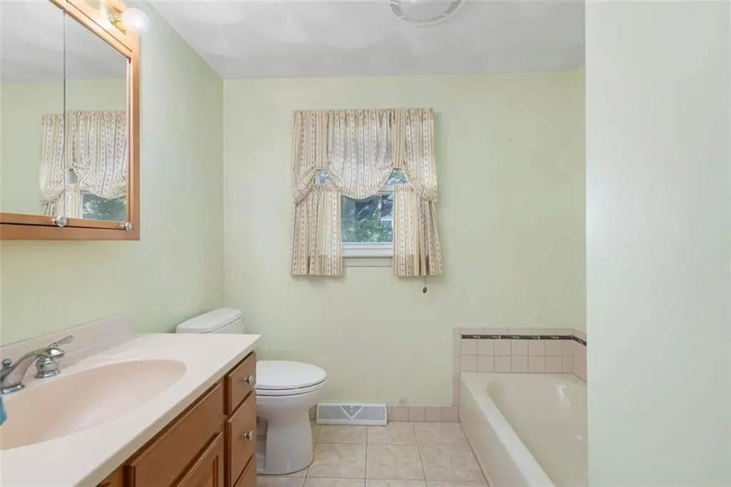 53 Exchange Road West Warwick RI 02893