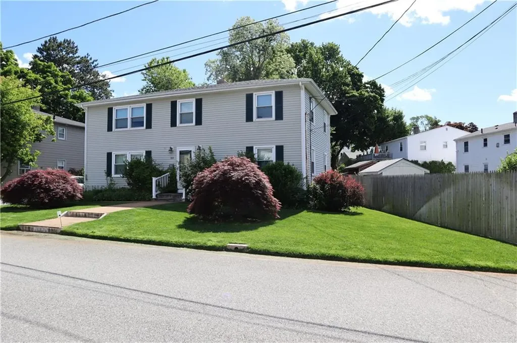 184 186 Concord Avenue Cranston RI 02910