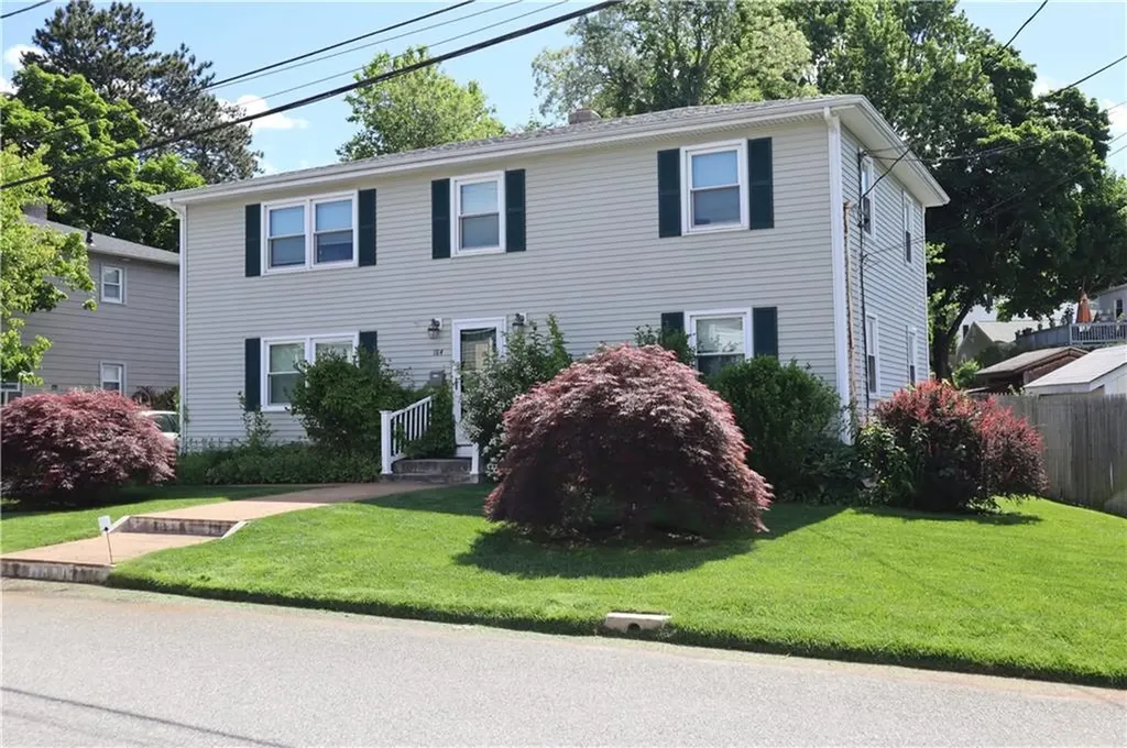 184 186 Concord Avenue Cranston RI 02910