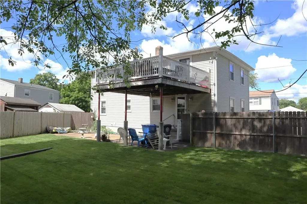 184 186 Concord Avenue Cranston RI 02910