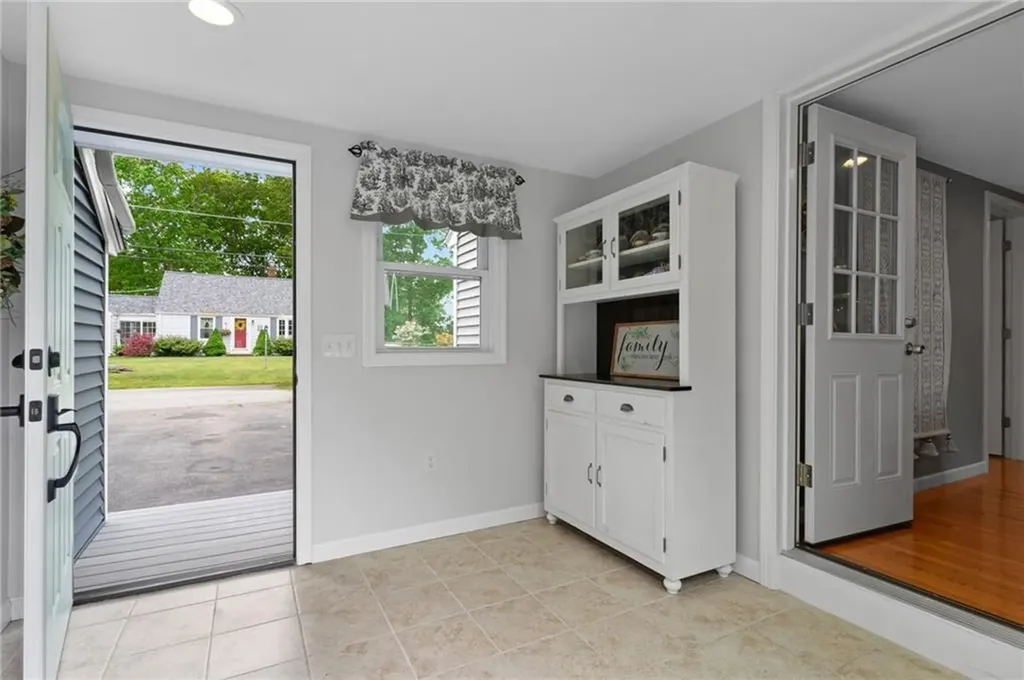 29 Blanche Avenue Cumberland RI 02864