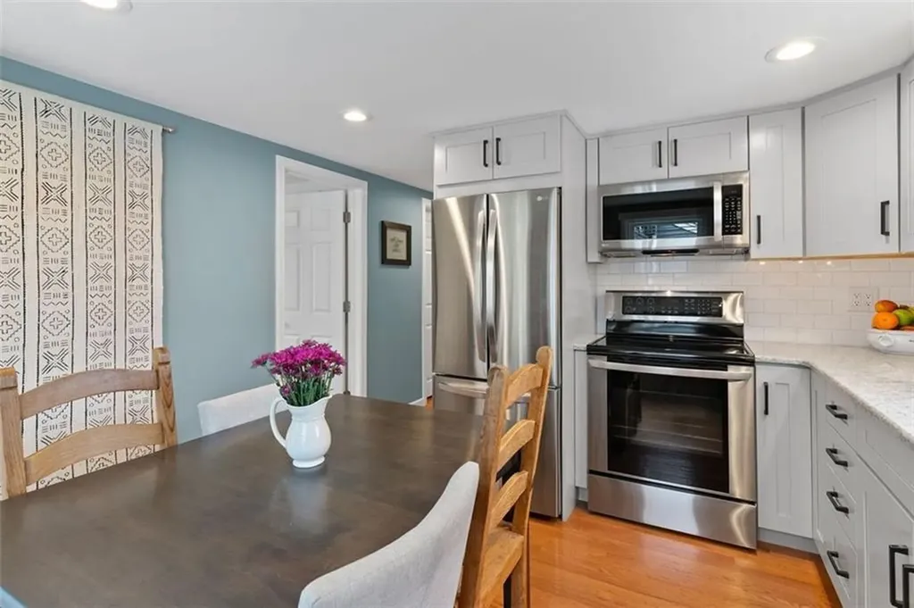 29 Blanche Avenue Cumberland RI 02864