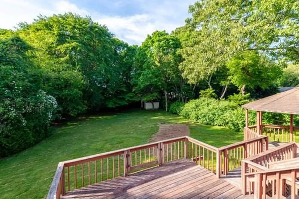 17 Lanphere Road Westerly RI 02891