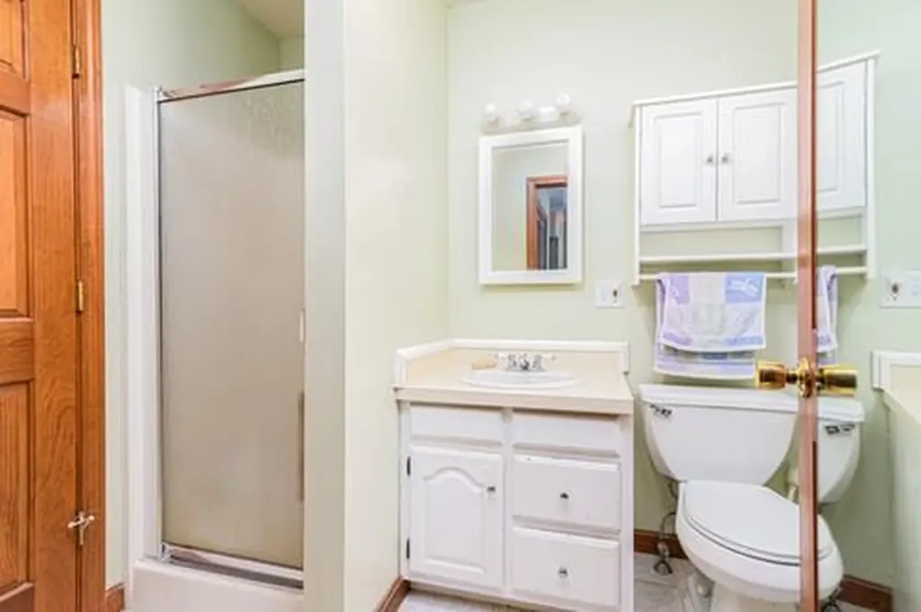 17 Lanphere Road Westerly RI 02891