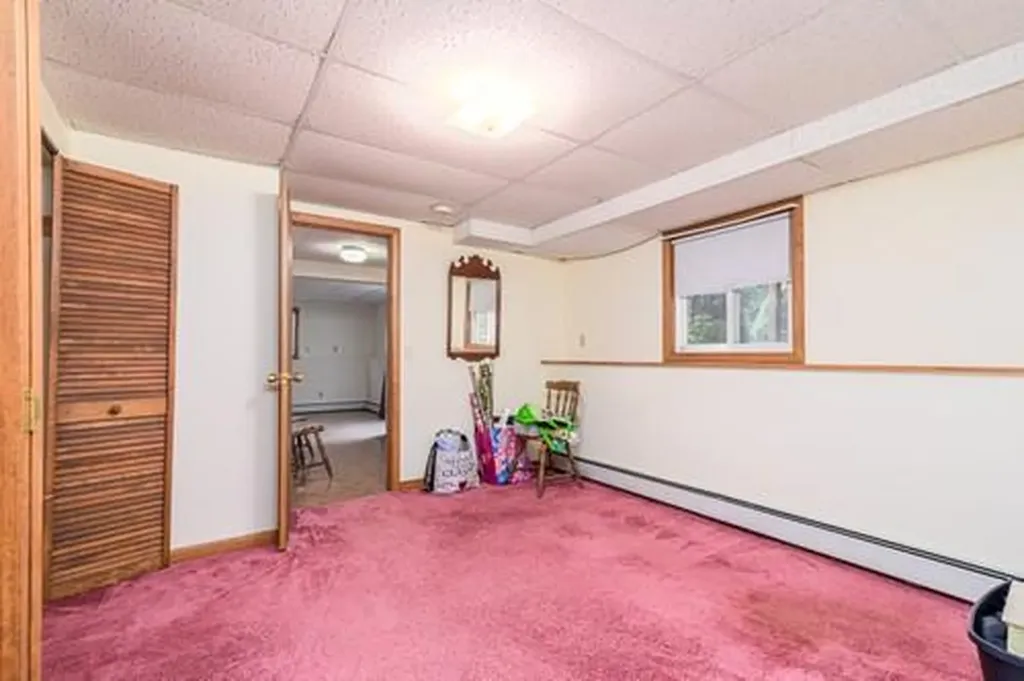 17 Lanphere Road Westerly RI 02891