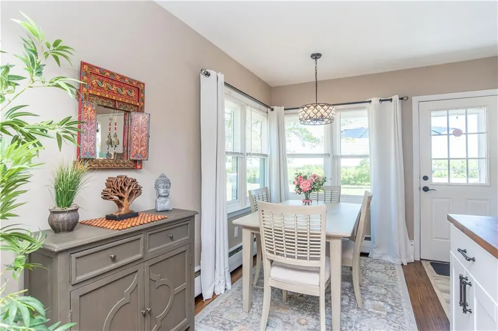 114 Grinnell Avenue Tiverton RI 02878