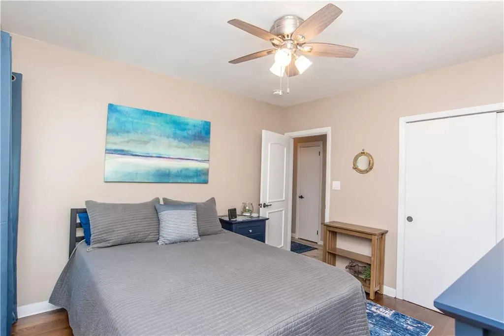 114 Grinnell Avenue Tiverton RI 02878