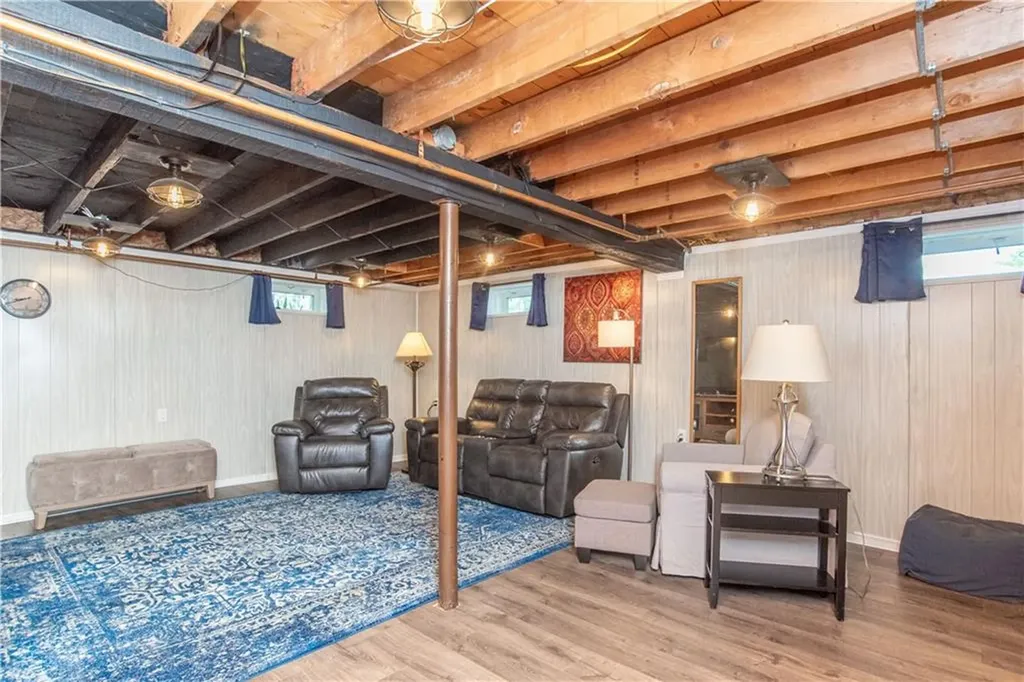 114 Grinnell Avenue Tiverton RI 02878