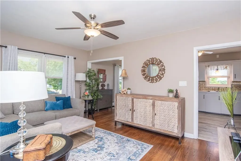 114 Grinnell Avenue Tiverton RI 02878