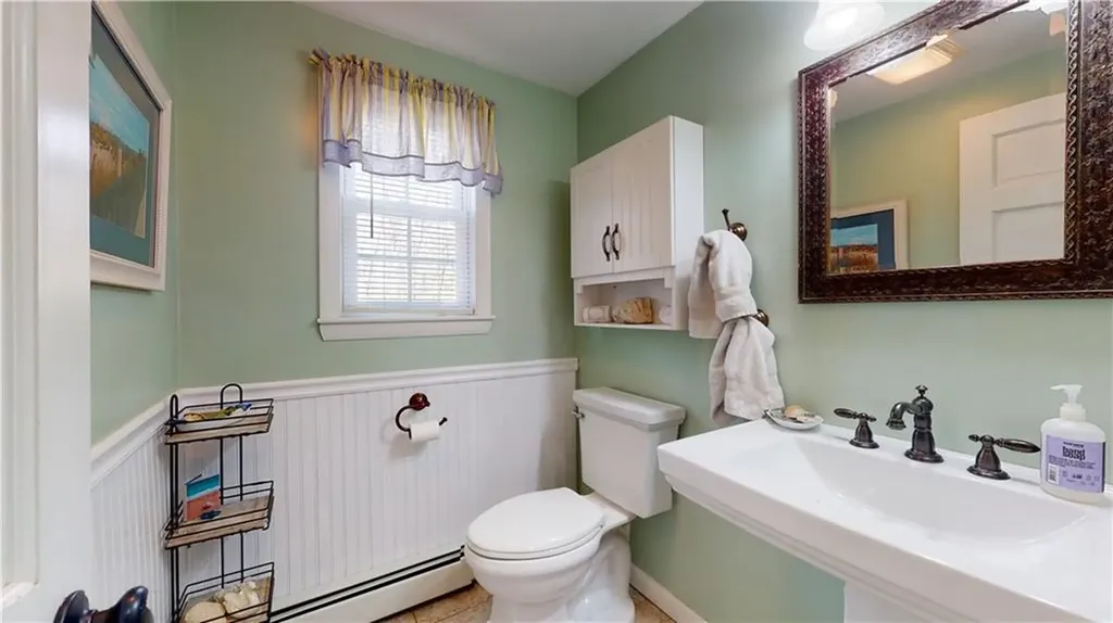 540 Country View Drive Warwick RI 02886