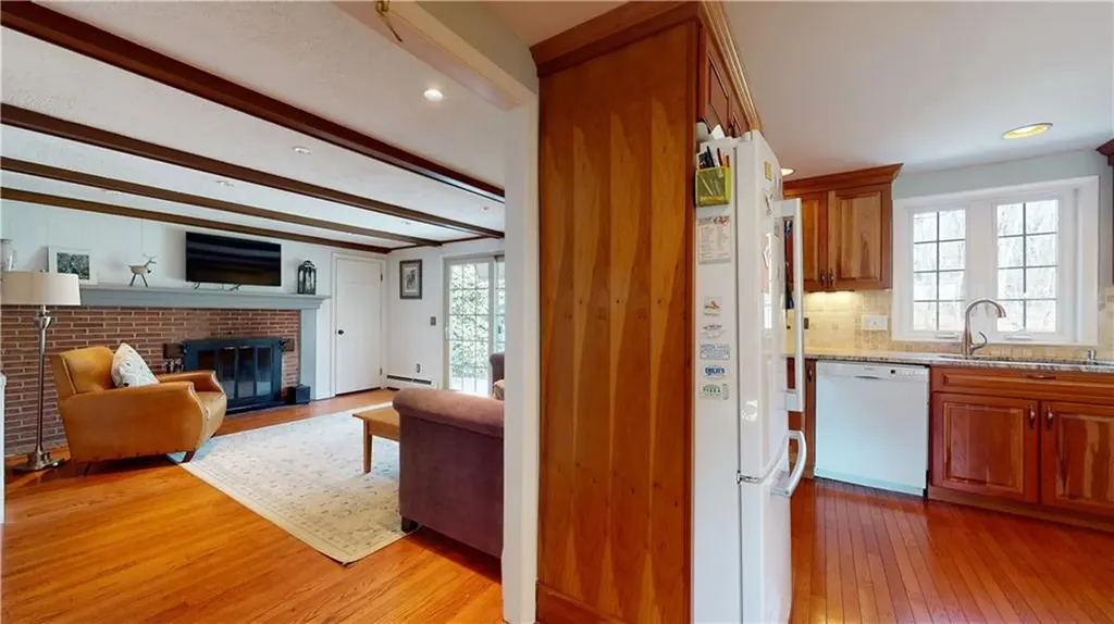 540 Country View Drive Warwick RI 02886