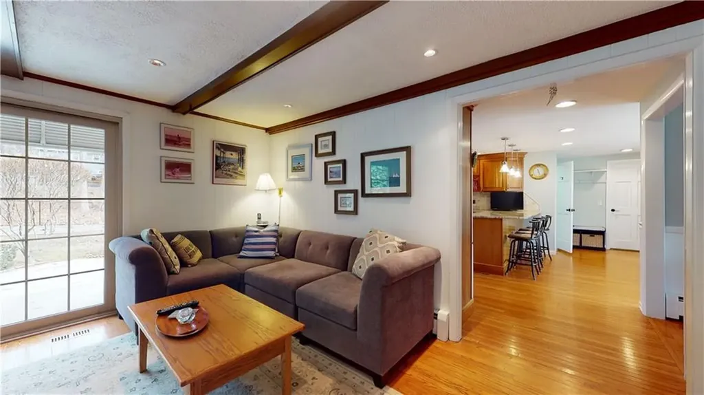 540 Country View Drive Warwick RI 02886