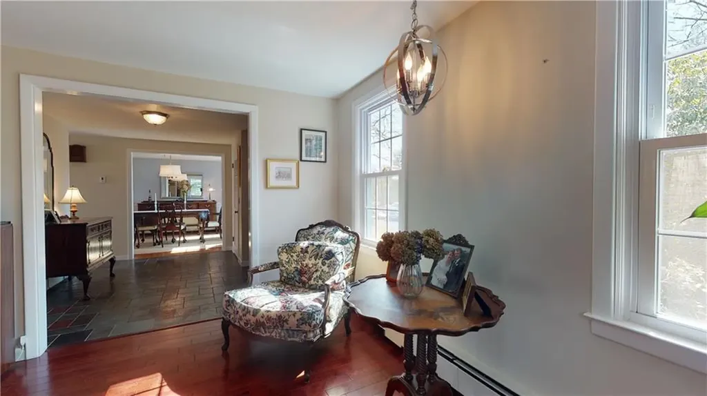 540 Country View Drive Warwick RI 02886