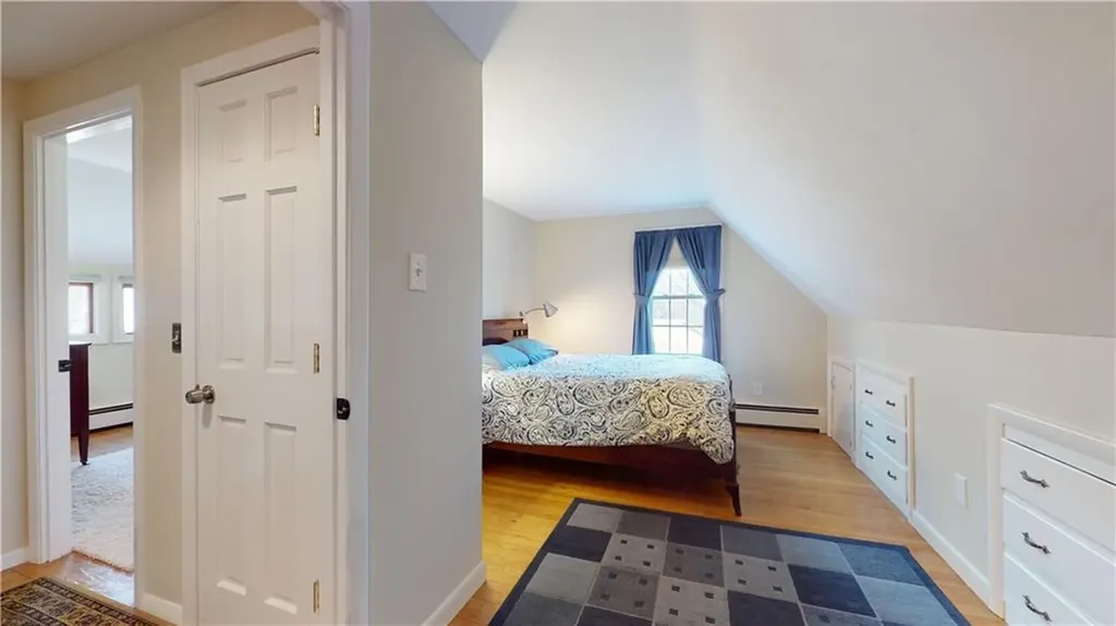 540 Country View Drive Warwick RI 02886