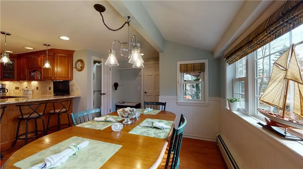 540 Country View Drive Warwick RI 02886