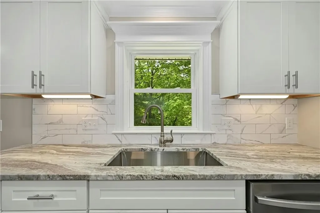 288 Scott Road Cumberland RI 02864