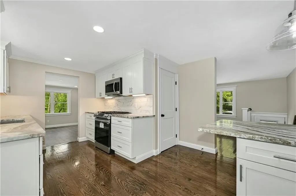 288 Scott Road Cumberland RI 02864